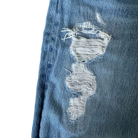 Levi’s 501 Distressed Jeans Size Small - Picture 6 of 8